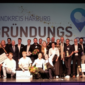 Siegerfoto_Gründungspreis2025_LandkreisHarburg